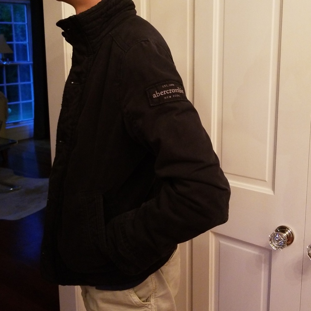 Like new abercrombie Adirondack jacket - Picture 8 of 8
